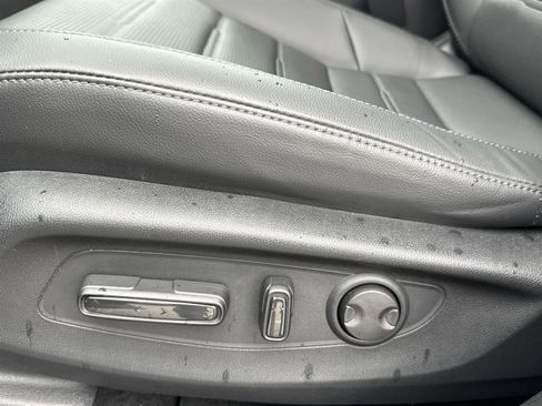 Used 2023 Honda CR-V EX-L image 12