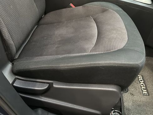 Used 2012 Nissan Rogue SV AWD/4WD image 19