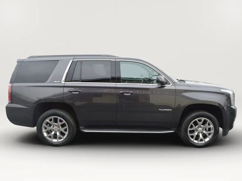 Used 2016 GMC Yukon SLE w/ HD Trailering Package image 11