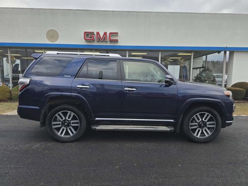 Used 2023 Toyota 4Runner Limited image 2