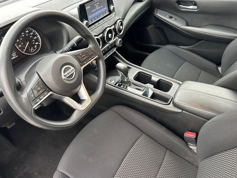 Used 2023 Nissan Sentra S image 10
