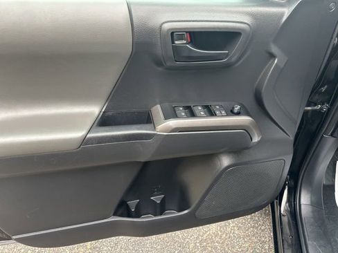 Used 2023 Toyota Tacoma SR5 image 26