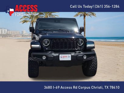 Used 2025 Jeep Gladiator Sport