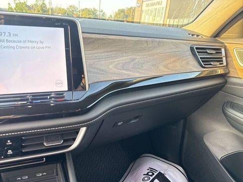 New 2026 Volkswagen Atlas SE AWD/4WD image 11