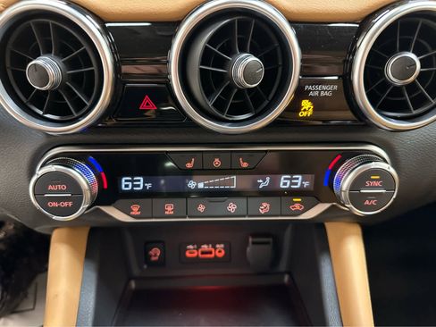 New 2025 Nissan Sentra SV image 18