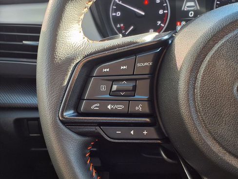 Certified 2024 Subaru Crosstrek 2.5i Limited w/ Crosstrek Mirror Package image 16