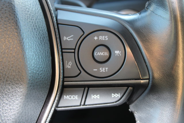 Used 2024 Toyota Camry SE w/ Convenience Package FWD image 16