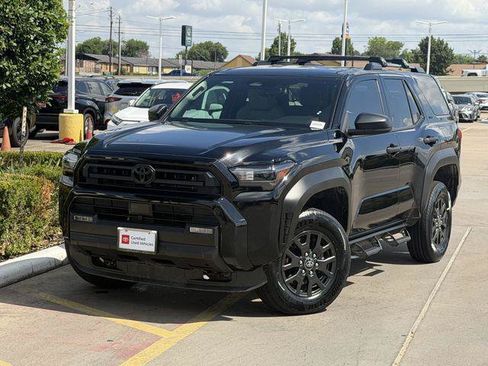 Certified 2025 Toyota 4Runner SR5 AWD/4WD image 2