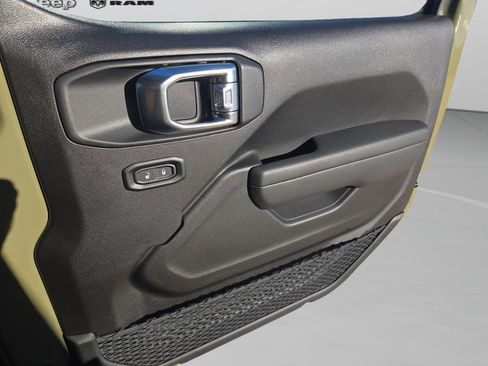 New 2026 Jeep Wrangler Unlimited Sport AWD/4WD image 31