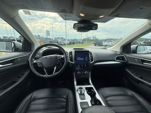 Used 2022 Ford Edge SEL w/ Convenience Package AWD/4WD image 9