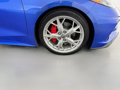 Used 2022 Chevrolet Corvette Stingray Premium Conv w/ Chrome Exterior Badge Package RWD image 36