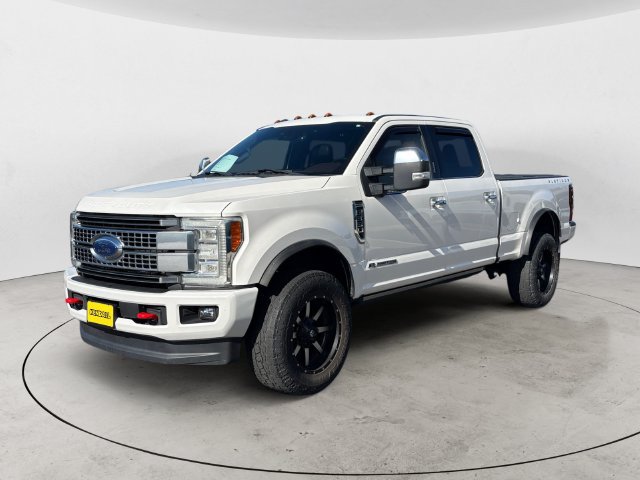 Used 2017 Ford F350 Platinum w/ Platinum Ultimate Package AWD/4WD image 1
