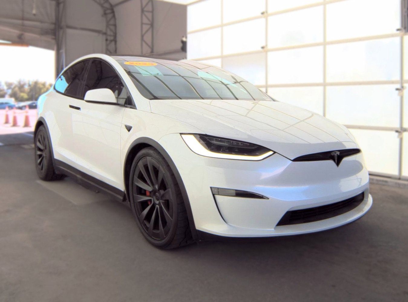 Used 2023 Tesla Model X AWD/4WD image 3