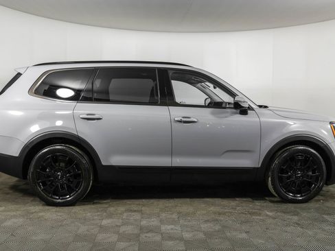 Used 2022 Kia Telluride SX w/ SX Prestige Package image 18
