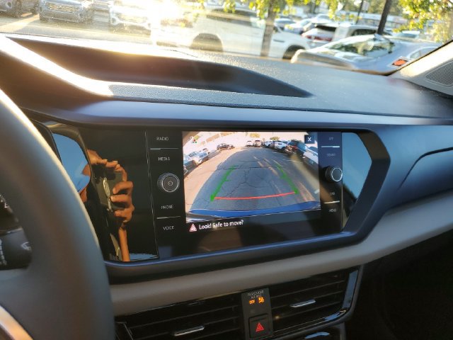 Certified 2023 Volkswagen Taos SE w/ Panoramic Sunroof Package FWD image 29