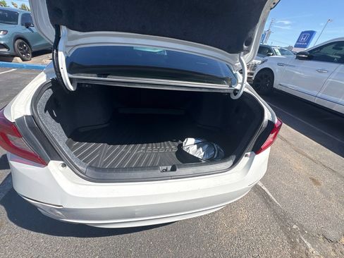 Used 2019 Honda Accord Sport image 17