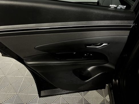 Used 2023 Hyundai Tucson Limited image 27