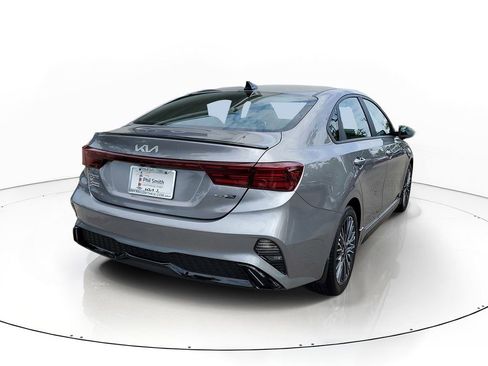 Used 2024 Kia Forte GT-Line w/ GT-Line Premium Package FWD image 6