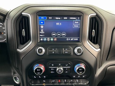 Certified 2022 GMC Sierra 1500 AT4 w/ Driver Alert Package I image 33