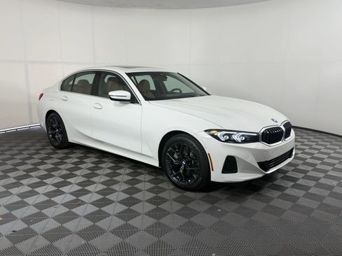 Used 2026 BMW 330i Sedan w/ Convenience Package RWD image 7