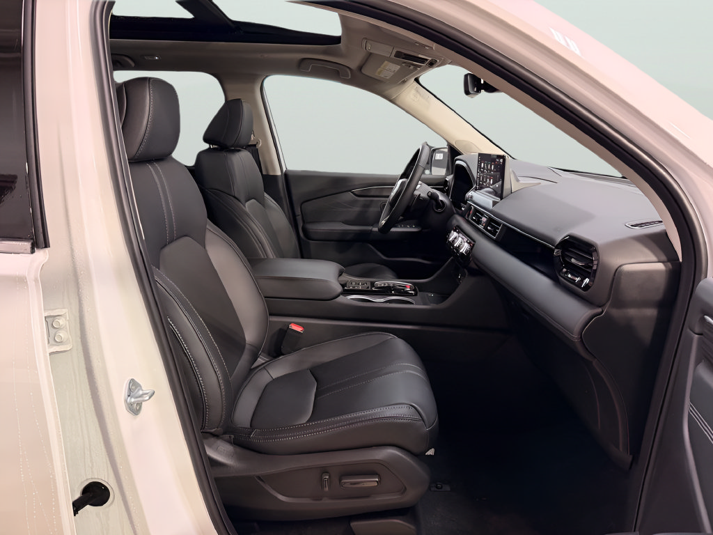 New 2026 Honda Pilot Touring image 18