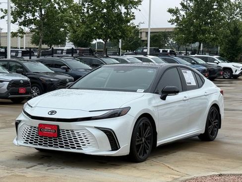 Used 2026 Toyota Camry XSE w/ Premium Package FWD image 7