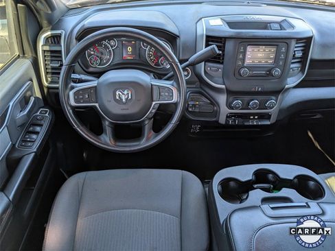 Used 2023 RAM 3500 Big Horn image 28