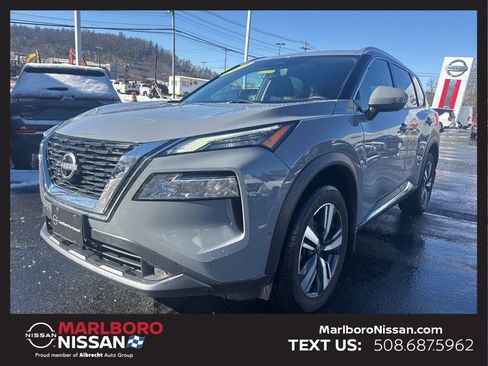 Certified 2022 Nissan Rogue SL w/ SL Premium Package image 3