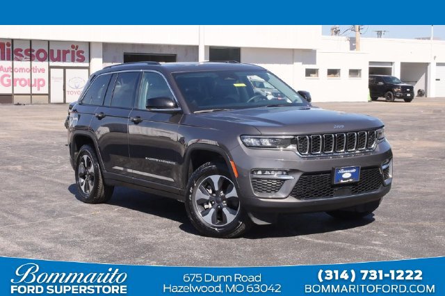 Used 2024 Jeep Grand Cherokee Limited 4xe AWD/4WD image 1