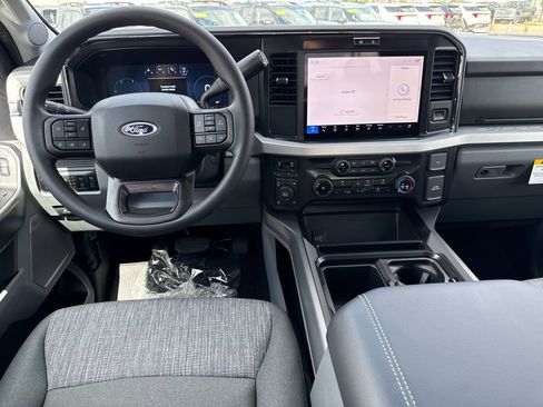 New 2026 Ford F250 XLT w/ XLT Premium Package image 5
