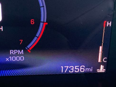 Used 2025 Chevrolet TrailBlazer LT w/ Driver Confidence Package image 38