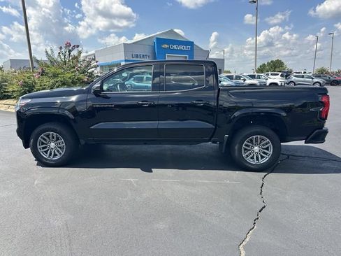 Used 2024 Chevrolet Colorado LT RWD image 5