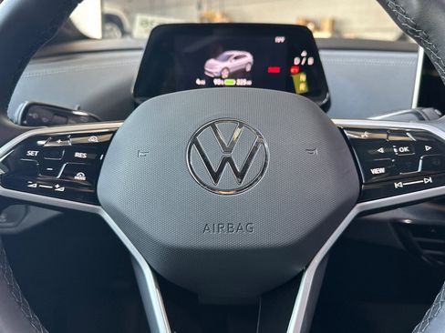 New 2026 Volkswagen ID.4 Pro RWD image 22