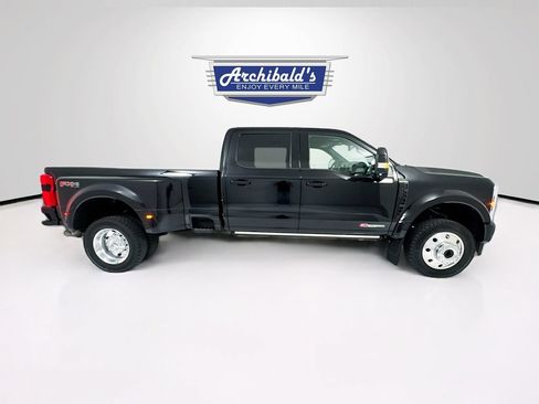Used 2025 Ford F450 Platinum w/ FX4 Off-Road Package AWD/4WD image 8
