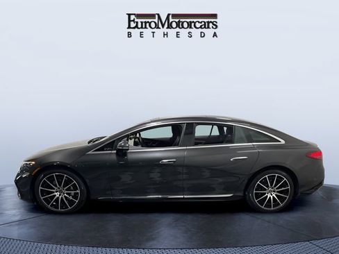 Certified 2023 Mercedes-Benz EQS 580 4MATIC Sedan w/ Exclusive Trim Package image 2