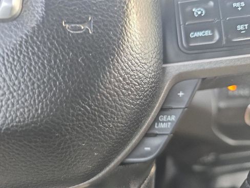 Used 2022 RAM 3500 Tradesman w/ Chrome Appearance Group AWD/4WD image 33