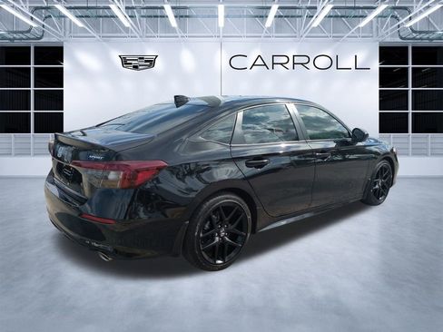 Used 2025 Honda Civic Sport image 4