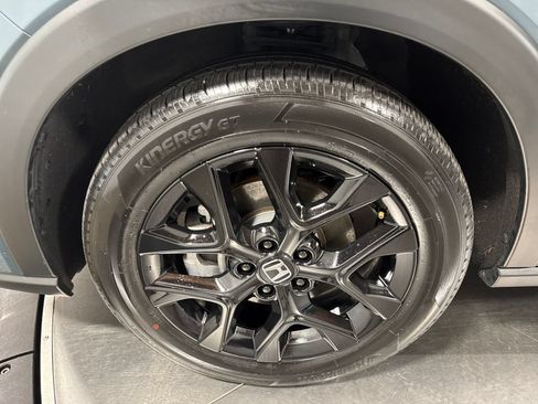 Certified 2024 Honda HR-V Sport image 2