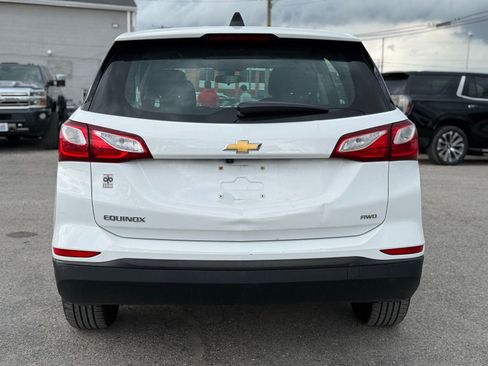 Used 2019 Chevrolet Equinox LS image 4