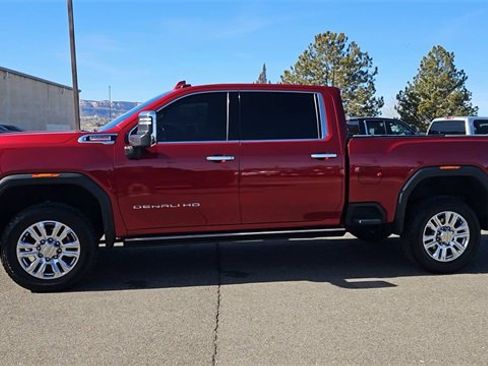 Used 2022 GMC Sierra 3500 Denali w/ Technology Package image 5