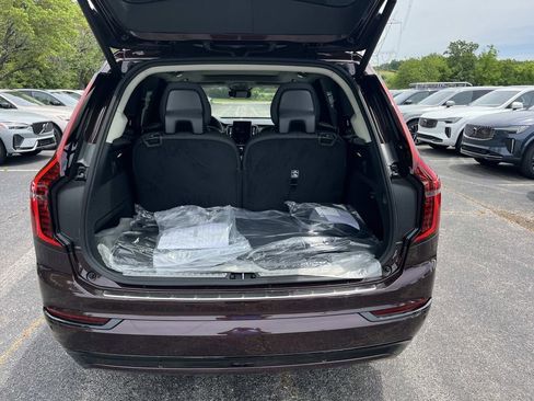 New 2026 Volvo XC90 T8 Ultra w/ Protection Package Premier AWD/4WD image 12