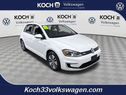 Used 2016 Volkswagen e-Golf SE w/ DC Fast Charging Package