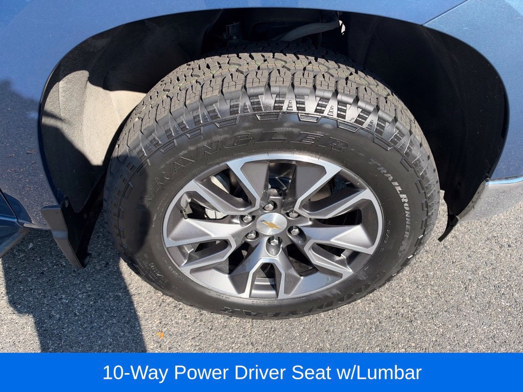 Used 2024 Chevrolet Silverado 1500 LT AWD/4WD image 17