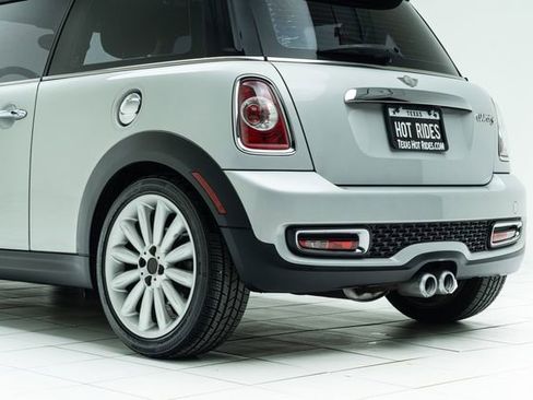 Used 2011 MINI Cooper S image 20