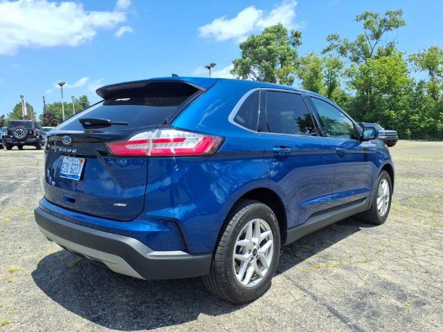 Used 2023 Ford Edge SEL w/ Convenience Package AWD/4WD image 5