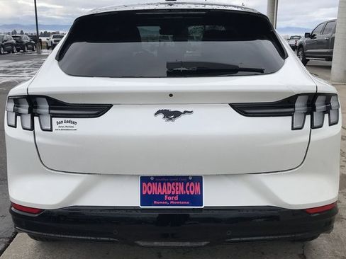 New 2024 Ford Mustang Mach-E Premium image 23