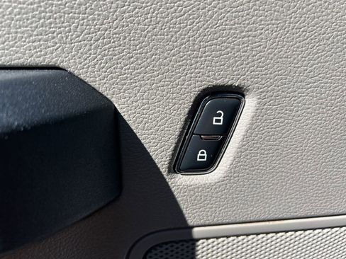 Used 2018 Ford F150 XL w/ Equipment Group 101A Mid image 20