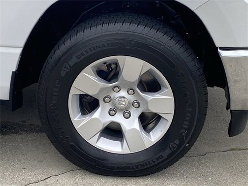 Used 2022 RAM 1500 Big Horn image 25