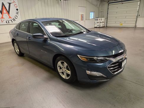 Used 2024 Chevrolet Malibu LS FWD image 10