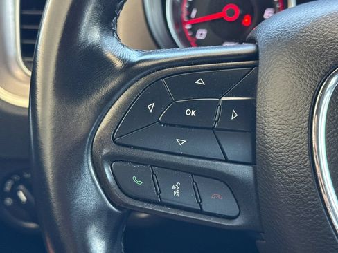 Used 2022 Dodge Charger SXT RWD image 25
